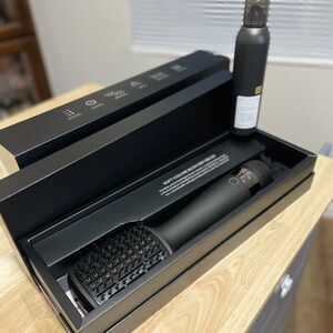 Kristin Ess Professional Volume Blow Dry Brush